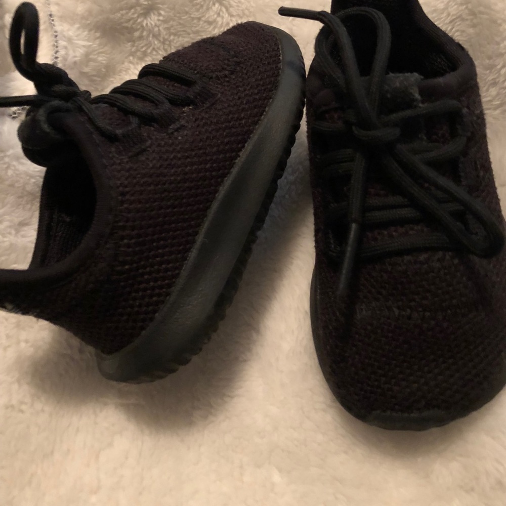 Adidas - Picture 2 of 2